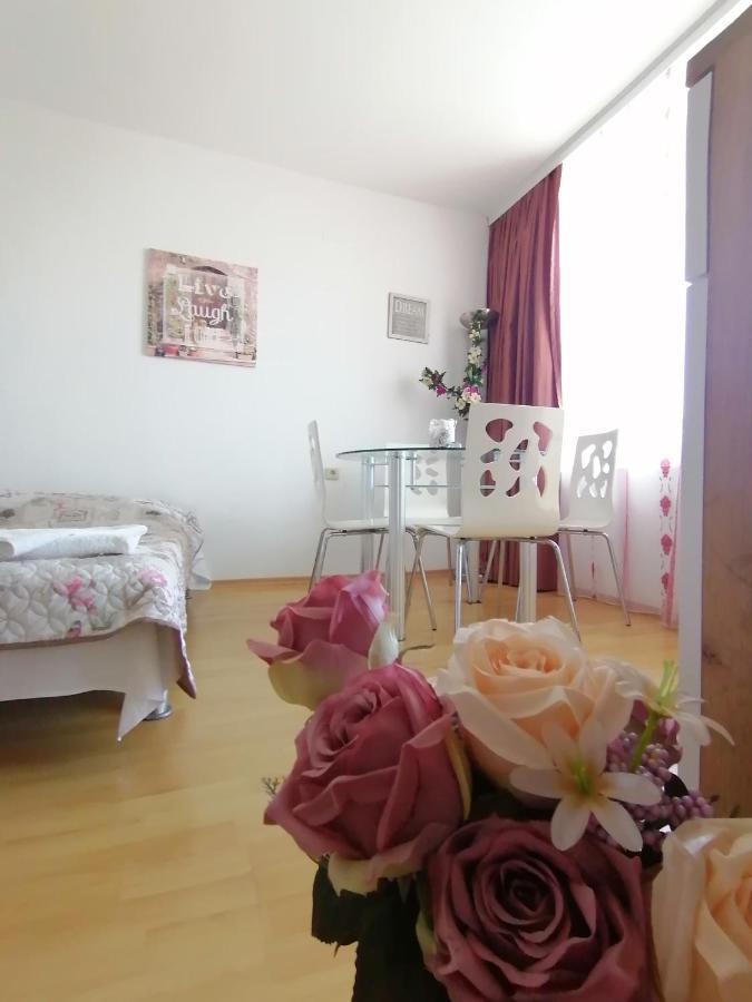 Apartments Elinor Budjaka Sozopol Exterior photo