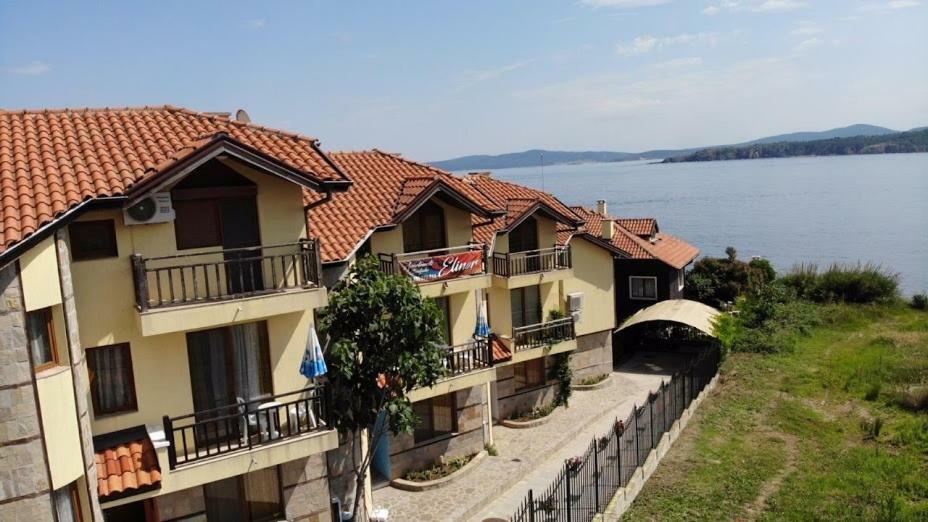 Apartments Elinor Budjaka Sozopol Exterior photo